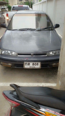 ขายฮอนด้าแอคคอร์ด ปี1990 เครื่อง Vเท็ค ติดเเก๊สเเล้ว รถพร้อมใช้งาน ราคาคุยกันได้