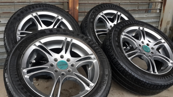 Lenso ขอบ 15 4รู100/114 แถมยางโยโกฯปี11