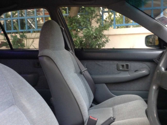 ขายโตโยต้า โคโรล่า โฉม โซลูน่า 1.5GLI สภาพสวย