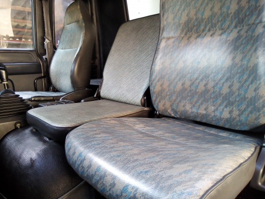 6 ล้อใหญ่  (ตู้ 10 บาน)   ISUZU  DECA  FTR  195  แรงม้า  * ยาว 7.20 ม. *  รถสวยเดิม+สวยจริง+สภาพพร้อมใช้งาน * รถห้างแท้ * มีเล่มพร้อม *