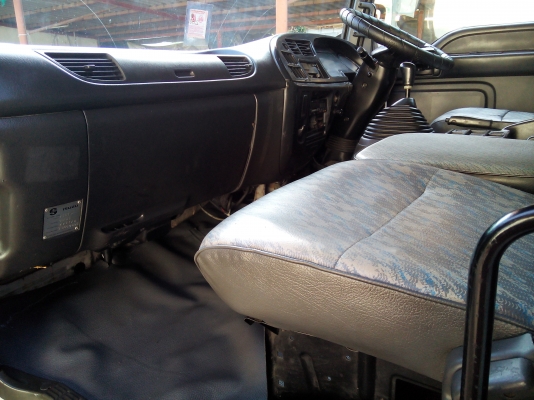 6 ล้อใหญ่  (ตู้ 10 บาน)   ISUZU  DECA  FTR  195  แรงม้า  * ยาว 7.20 ม. *  รถสวยเดิม+สวยจริง+สภาพพร้อมใช้งาน * รถห้างแท้ * มีเล่มพร้อม *