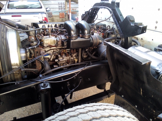 6 ล้อใหญ่  (ตู้ 10 บาน)   ISUZU  DECA  FTR  195  แรงม้า  * ยาว 7.20 ม. *  รถสวยเดิม+สวยจริง+สภาพพร้อมใช้งาน * รถห้างแท้ * มีเล่มพร้อม *