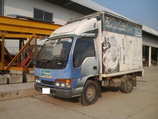 ขายรถบรรทุก 4 ล้อ ปี2546 100แรง