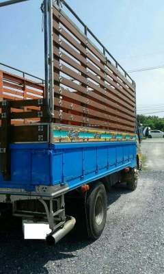 ขาย รถบรรทุก 6 ล้อ ISUZU NPR 120แรง