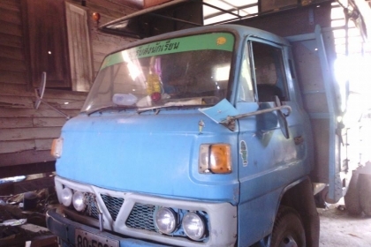 ขาย หกล้อ  นิสสัน  เครื่องอีสุ