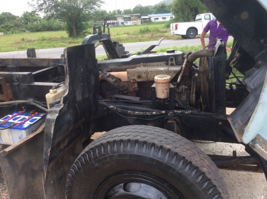 ISUZU6ล้อROCKY ดั๊ม 195 แรงแท้ เครื่องดี ครัทซีสวย กะบะต่อใหม่ ยาว 4.7ม. กว้าง 2.4 ม. ครัทซีใหญ่ยาวตลอด ขาย 820,000 บาท(ติดต่อ ศุภากร 081-4252943)