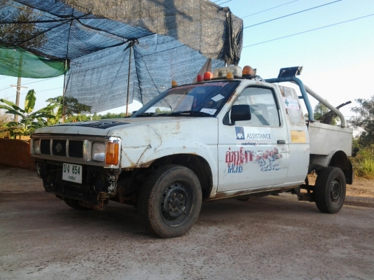 NISSAN BIG M 2.5 ฝาแดง รถฉุกเฉินพร้อมยกครับ หาอยู่พร้อมใช้เลย โนบุ๊คนะครัชพี่น้อง