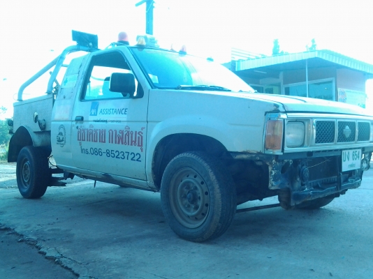 NISSAN BIG M 2.5 ฝาแดง รถฉุกเฉินพร้อมยกครับ หาอยู่พร้อมใช้เลย โนบุ๊คนะครัชพี่น้อง