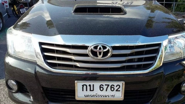 ขายดาวน์ด่วน 2013 TOYOTA, HILUX VIGO 2.5E DOUBLE CAB VN Turbo รถบ้านแท้วิ่งน้อยมาก สภาพป้ายแดง