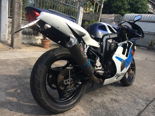 ขาย suzuki r7 400cc ทะเบียนแท้ปี 94