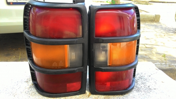 ขายไฟท้าย ปาเจโร่ โชกุน