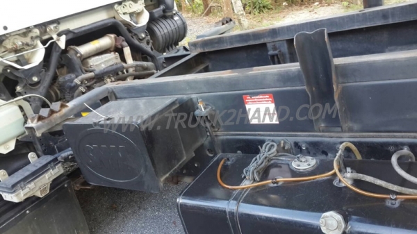 รถบรรทุก 6 ล้อดัมพ์ ยี่ห้อ ISUZU FRR90HM 190  แรงม้า   ปีจดทะเบียน 2555