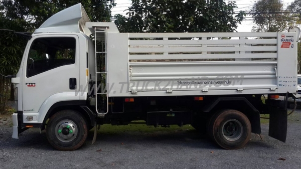 รถบรรทุก 6 ล้อดัมพ์ ยี่ห้อ ISUZU FRR90HM 190  แรงม้า   ปีจดทะเบียน 2555