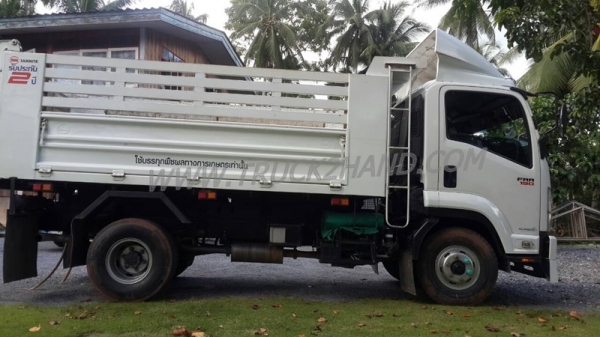 รถบรรทุก 6 ล้อดัมพ์ ยี่ห้อ ISUZU FRR90HM 190  แรงม้า   ปีจดทะเบียน 2555
