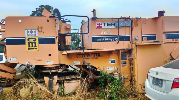 ขายรีไซคลิ่ง รถขูดถนน และรถมิกซ์