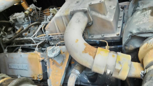 ขายรีไซคลิ่ง รถขูดถนน และรถมิกซ์