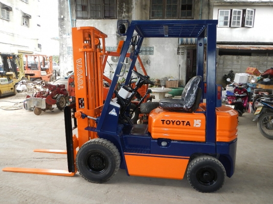 ขายรถยก FORKLIFT TOYOTA 5FG15 1.5 TON พร้อมใช้งาน ขายรถยก FORKLIFT TOYOTA 5FG15 1.5 TON พร้อมใช้งาน
