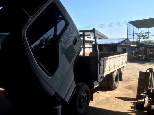 ขายรถหกล้อ ช่วงยาว3.00ม ป้ายใหญ่ เครื่อง 4HF 120 ยาง700-15 ทะเบียนพร้อมโอน