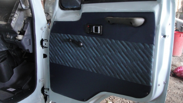 หัวรถ ISUZU ROCKY สีใหม่ เบาะใหม่ สวยๆ ใส่6ล้อ 10ล้อ ราคาถูก หัวรถ ISUZU ROCKY สีใหม่ เบาะใหม่ สวยๆ ใส่6ล้อ 10ล้อ ราคาถูก