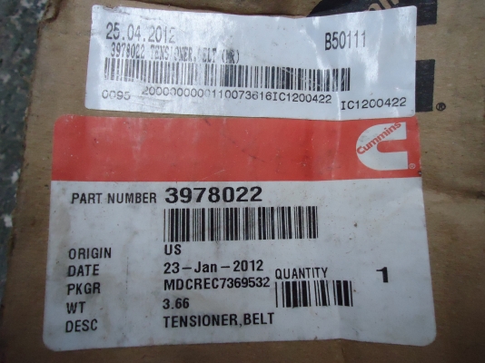 ตัวดันสายพาน Cummins 6BT.ของใหม่ แท้ 3000บาท