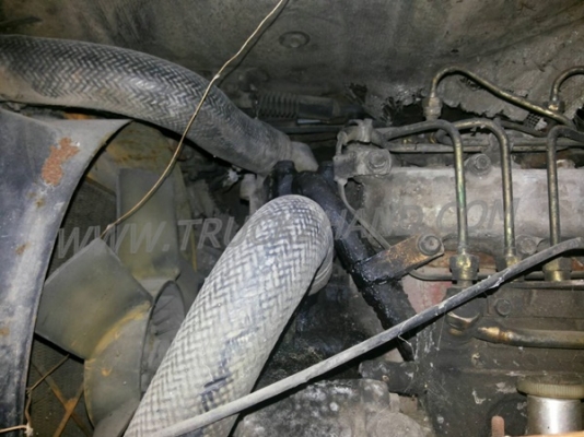 รถบรรทุก 6 ล้อ HINO