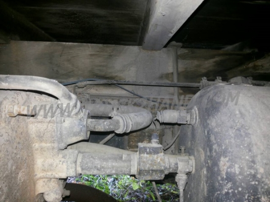 รถบรรทุก 6 ล้อ HINO