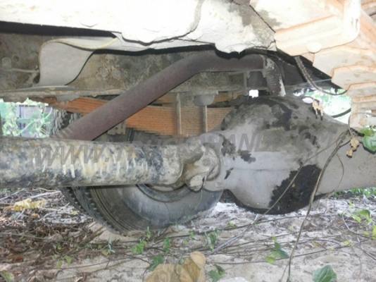 รถบรรทุก 6 ล้อ HINO