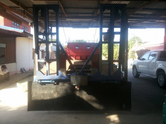 ขายรถสิบล้อหัวยาว เทรนเลอร์ เครื่อง 6BB1 เฟื่องท้ายร็อกกี้ ทะเบียนพร้อมโอน