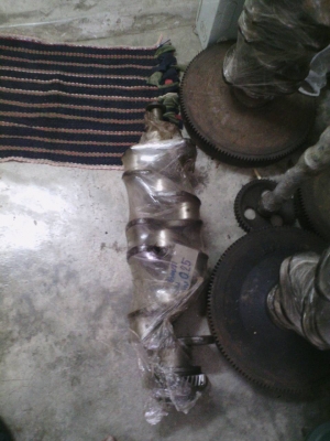 ข้อเหวี่ยง PC200-3 6D105 ข้อเหวี่ยง PC200-3 6D105