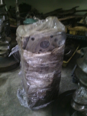 ข้อเหวี่ยง PC200-3 6D105 ข้อเหวี่ยง PC200-3 6D105