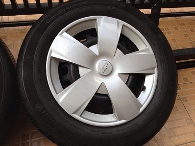 ล้อกะทะ15นิ้ว 4รู100ครับ 4 วง