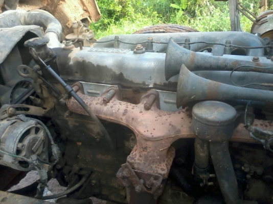 10ล้อท้ายลาด 175 แรงเพลาเดียวISUZU JCMรถใช้งานอยู่ เบรคทิฟฟี่ พ.เพาเวอร์ เครื่องสวย..เล่มพร้อม