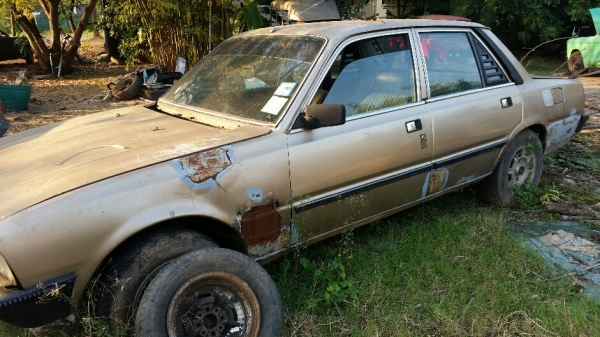 เปอร์โย 505 เครื่องโตฌยต้า 3s เกียร์ออโต้ ขับหลังลงเล่ม มี lpg ขาย 26,000