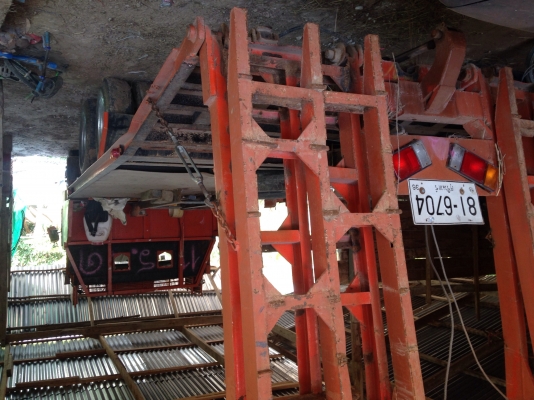 ขาย รถ 10 ล้อ เพลาเดียว เทรลเลอร์ หัวยาว บรรทุกรถเกี่ยว รถแบคโฮเครื่อง 6bb1 รถสวย ราคานี้เลย ขาย รถ 10 ล้อ เพลาเดียว เทรลเลอร์ หัวยาว บรรทุกรถเกี่ยว รถแบคโฮเครื่อง 6bb1 รถสวย ราคานี้เลย