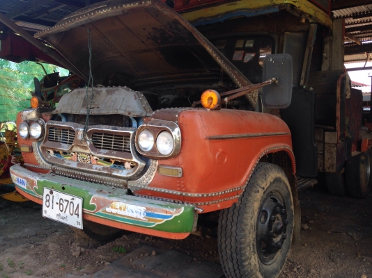 ขาย รถ 10 ล้อ เพลาเดียว เทรลเลอร์ หัวยาว บรรทุกรถเกี่ยว รถแบคโฮเครื่อง 6bb1 รถสวย ราคานี้เลย ขาย รถ 10 ล้อ เพลาเดียว เทรลเลอร์ หัวยาว บรรทุกรถเกี่ยว รถแบคโฮเครื่อง 6bb1 รถสวย ราคานี้เลย