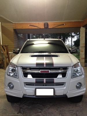 ขาย ISUZU D-MAX 4 ประตู 630,000 ฿ สภาพใหม่ตามรูป