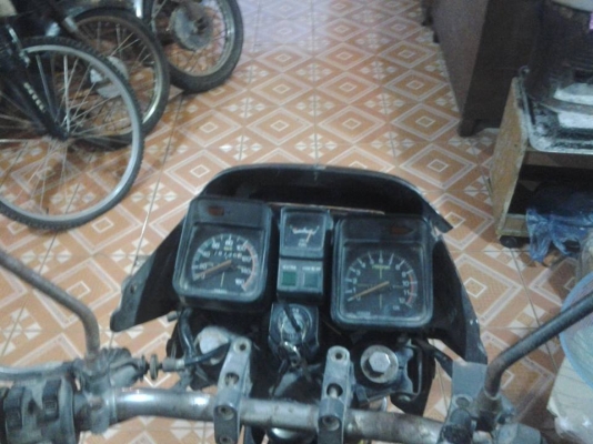 ขายยามาฮ่าrxk135มีทะเบียนโอนของครบสนใจติดต่อสรกฤช091-8892274    0860767308