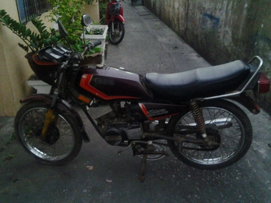 ขายยามาฮ่าrxk135มีทะเบียนโอนของครบสนใจติดต่อสรกฤช091-8892274    0860767308