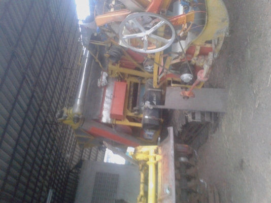 ขายรถเกี่ยว 650000 ตัวเดิน 10 มอเตอร์ ไดกิ้น22 ปั๊มไดกิ้นเดี่ยว22 รถใช้งานอยู่ โทร 0850853022 หรือ0817459031