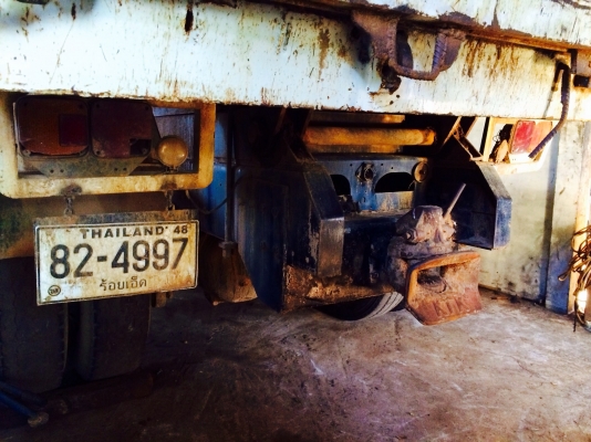 ขายด่วน  รถสิบล้อสองเพลาดั้มพ์  HINO  MEGA  260  สภาพดี มีปัญหาเกียร์พัง