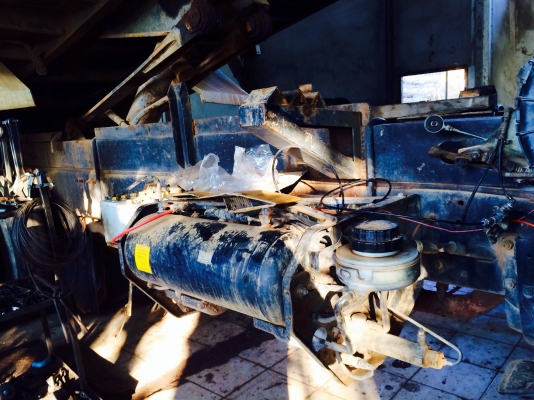 ขายด่วน  รถสิบล้อสองเพลาดั้มพ์  HINO  MEGA  260  สภาพดี มีปัญหาเกียร์พัง