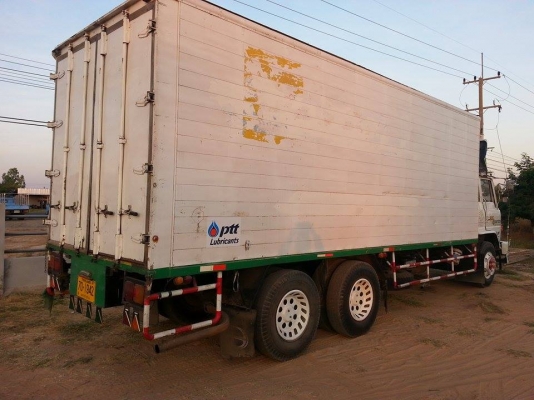 ขาย10ล้อF17 เครื่อง168แรง EH700 ช่วงล่างZM เครื่องดี แคชซีสวย ยางดี ภายในสวย แอร์เย็น ยาว7.20เมตร เอกสารพร้อมโอน จัดไฟแนนซ์ได้ เงื่อนไขง่ายๆวันเดียวรับรถ สนใจโทร 090-8588220คุณนะ ID:narong498 หรือ www.truck.in.th/498 หรือfb:ณรงค์ ซื้อขายรถมือสอง(เว็บไซต์ส