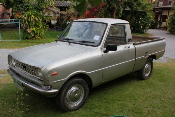 ขายmazda1000เกียร์คอ กระจังอลู ทะเบียนโอนราคาไม่แรง ขายmazda1000เกียร์คอ กระจังอลู ทะเบียนโอนราคาไม่แรง