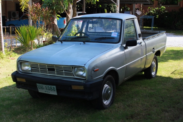 ขายmazda1000เกียร์คอ กระจังอลู ทะเบียนโอนราคาไม่แรง ขายmazda1000เกียร์คอ กระจังอลู ทะเบียนโอนราคาไม่แรง