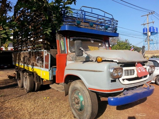 ขาย10ล้อหน้ายาว เครื่องHO7C 185แรง ช่วงล่างFUSO พ.เพาเวอร์ เบรกทิฟฟี่ เครื่องดี แคชซีสวย ยางดี เอกสารพร้อมโอน สนใจโทร 090-8588220คุณนะ ID:narong498 หรือ www.truck.in.th/498 หรือfb:ณรงค์ ซื้อขายรถมือสอง(เว็บไซต์ส่วนตัว)