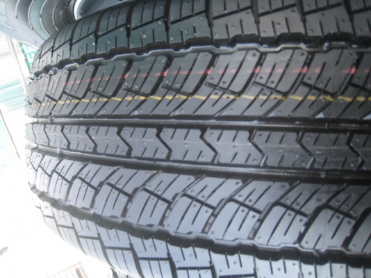 ขายล้อแม็กป้ายแดง np300 navara calibre 16"x7" et45 6 รู114.3 ยาง toyo a25 open country 255/70r16 made in Japan ยางผลิตสัปดาห์ที่ 20 ปี2014 ตุ่มและสีที่หน้ายางมีทุกเส้นครับ ออกจากศูนย์ถอดออกเลยครับ  สนใจติดต่อเล็กคลองสามครับ 081-3747940