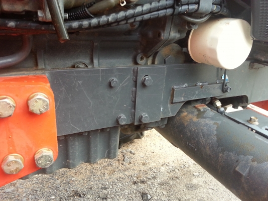 คูโบต้า L4508DI  4 WD พร้อมปุ้งกี๋ตักคูโบต้าสภาพดี..พร้อมใช้งาน