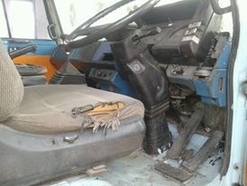 ขายร็อกกี้ FRR ยาว 5.80 เมตร 6BG พวงมาลัยเพาเวอร์