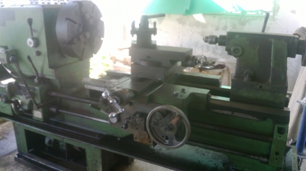 แท่นกลึงรุ่นหนัก 6 ฟุต 2 เพลา เกียร์บล็อก รูเพลา 3 นิ้ว พร้อมใช้งาน 98,000 แท่นกลึงรุ่นหนัก 6 ฟุต 2 เพลา เกียร์บล็อก รูเพลา 3 นิ้ว พร้อมใช้งาน 98,000