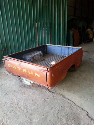 ขายลูกกระบะดัทสัน620ช้างเหยยีบ 4 ขอไฟนอน สีส้มครับ